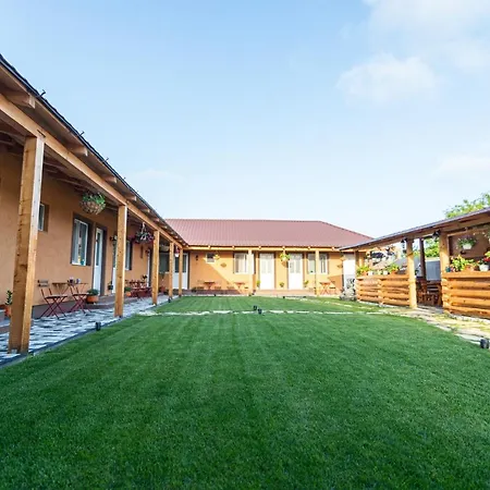 Gasthuis Casa Adrian 3*