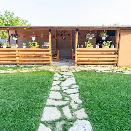 Casa Adrian